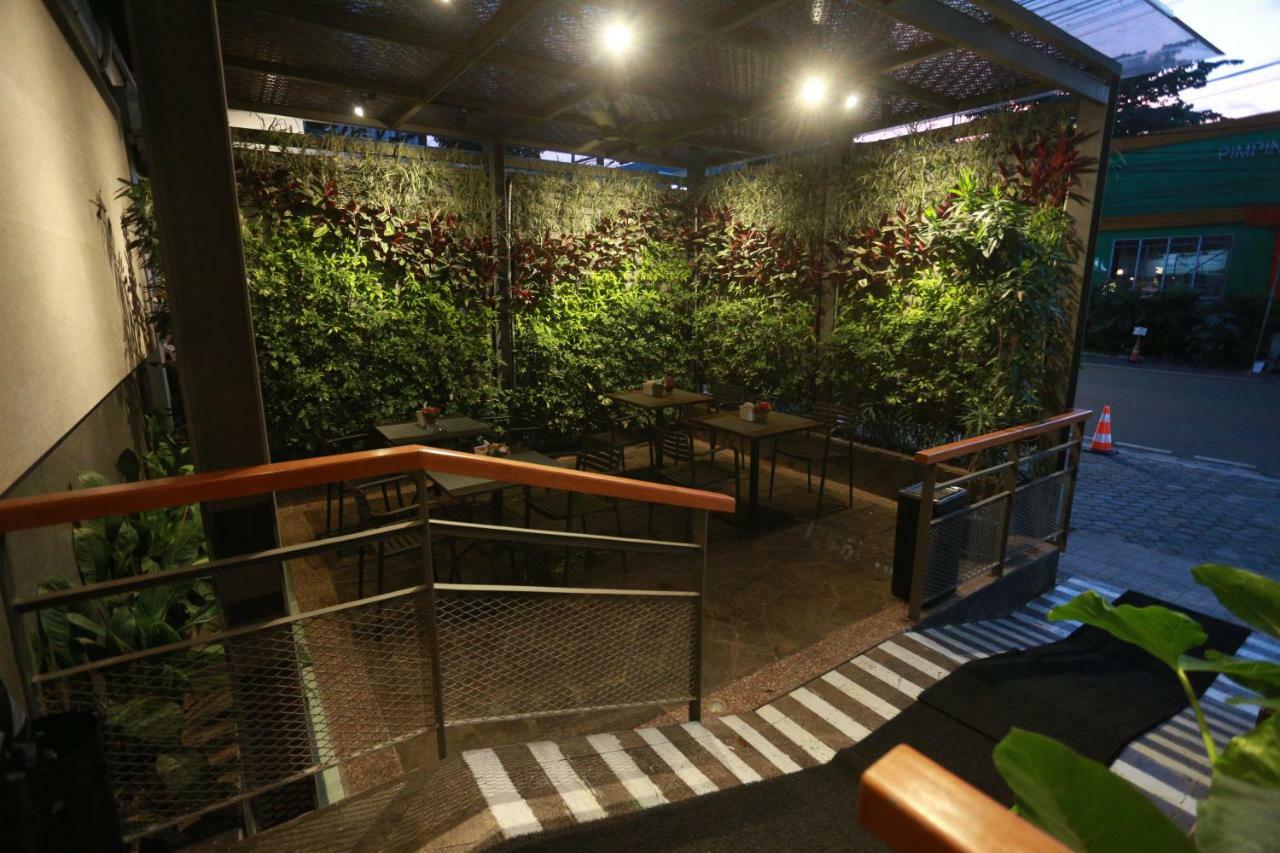 S7 Suites Gandaria Jakarta Exteriör bild